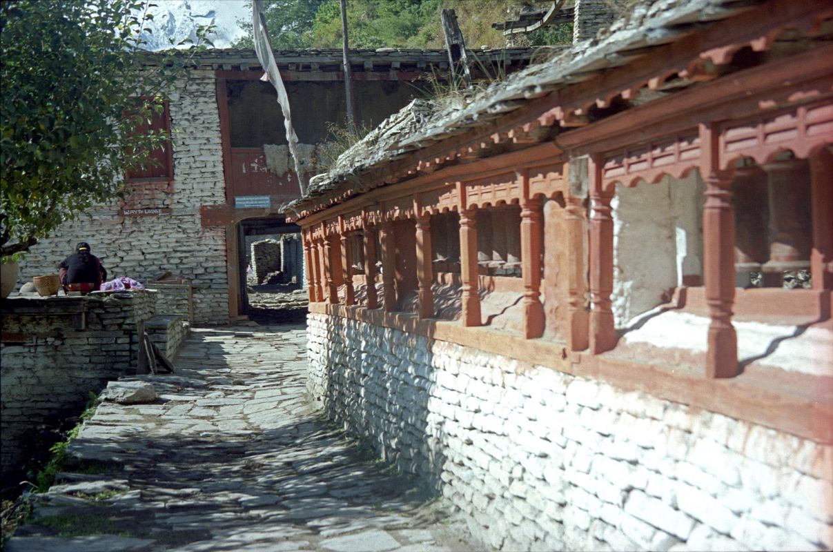 306 Khobang Entrance We came upon a number of prayer walls adorned with slabs of rock upon which we read the classic inscription: 